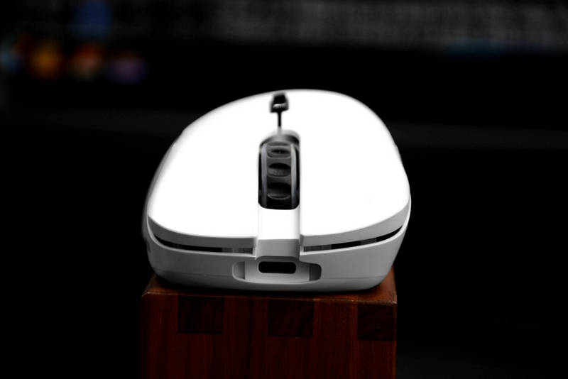 奥丁无线版来了,对标狗屁王2代,GLORIOUS MODEL D WIRELESS开箱