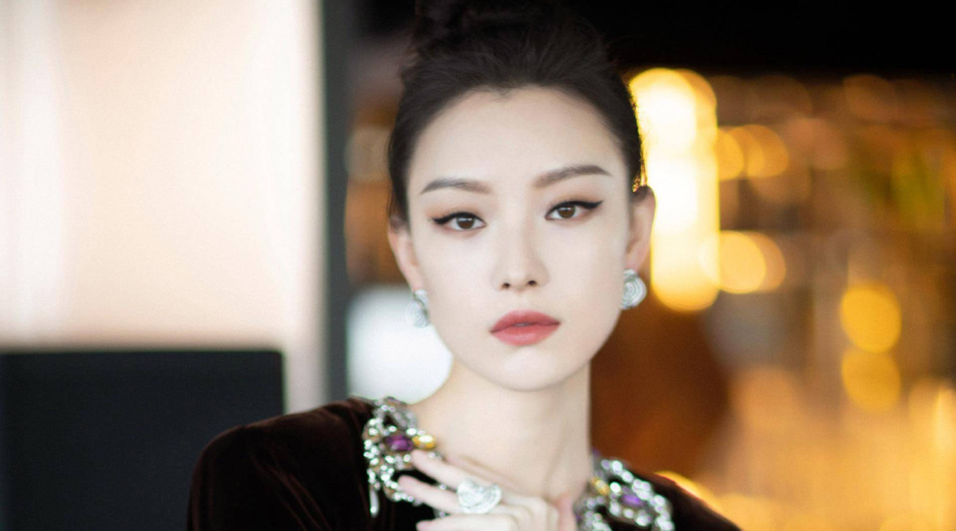 面部倪妮从出道到现在越来越好看的原因是什么？