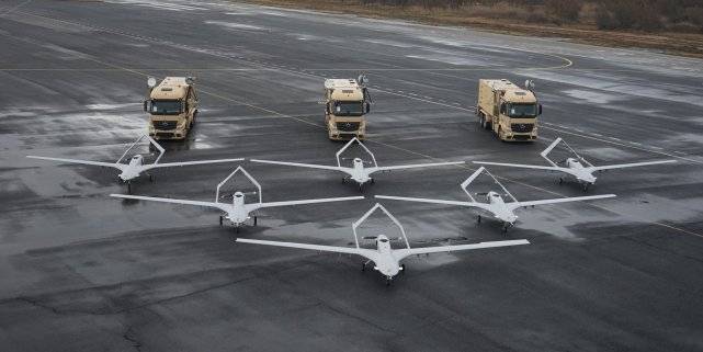 原创土耳其最强无人机tb2最大飞行高度8229米并且最大飞行能达到222