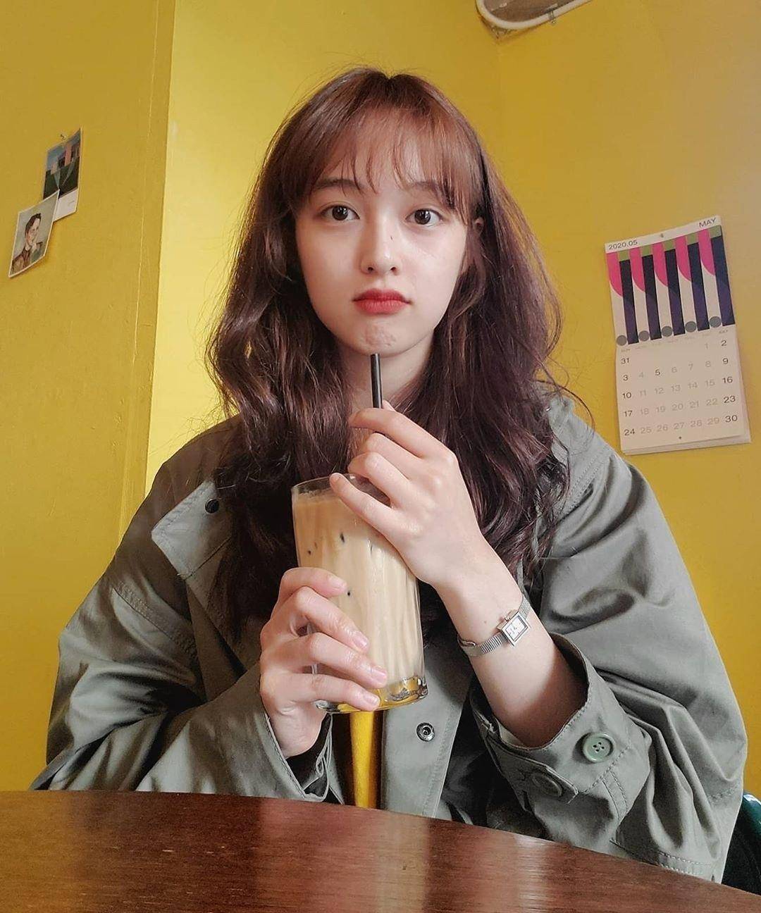 佐佐木希她的长相是佐佐木希的2.0版？应该是“圆脸之光”才对