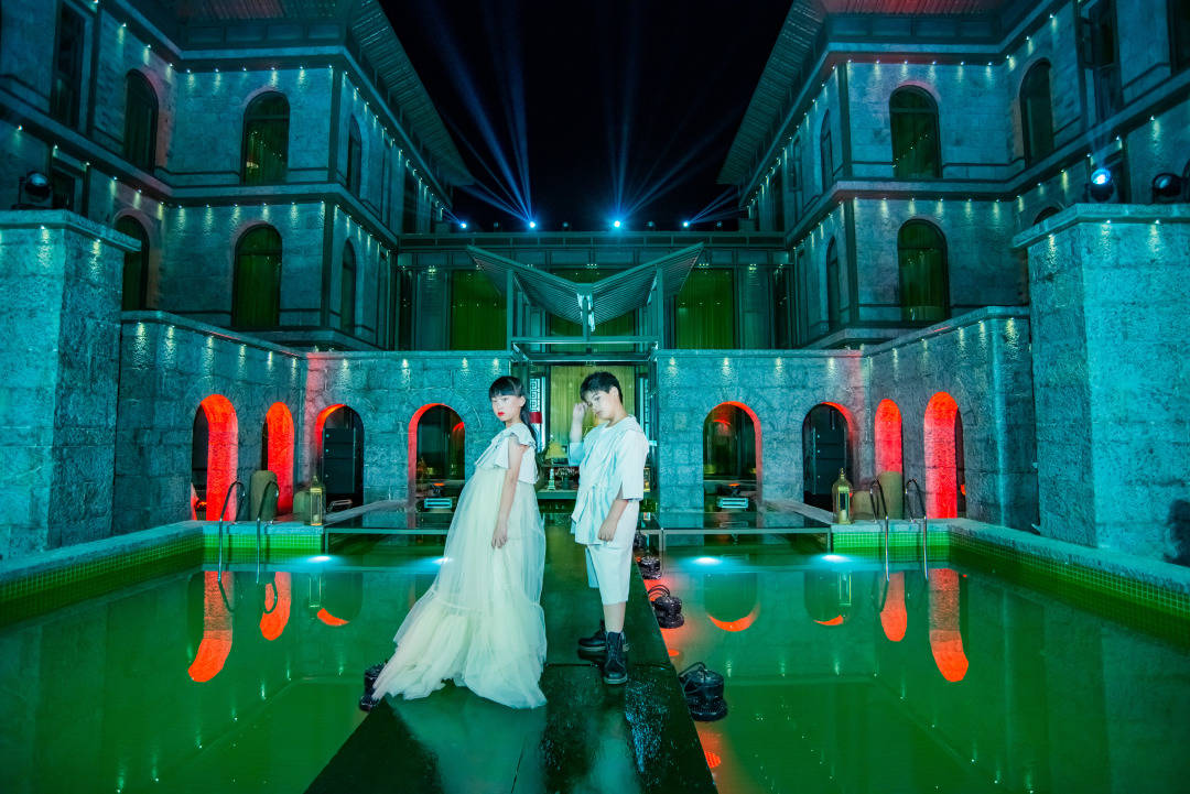 乐尚辰星小艺人走秀 视觉盛宴 时尚top设计师品牌发布会 翁晨 全网搜