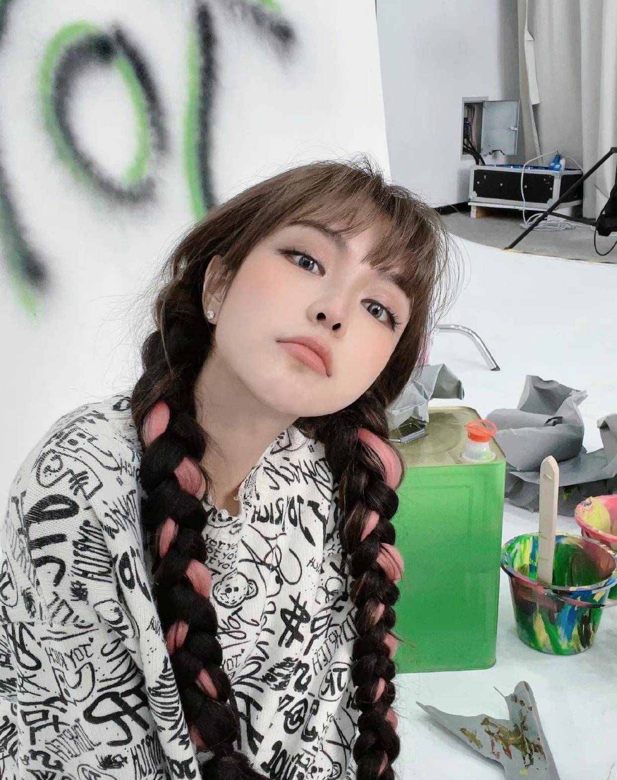 亲和力网红“一姐”周扬青,是如何做到出道至今无恶评!