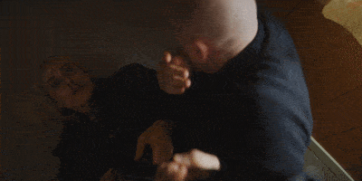 铁锤|《死亡之雪》导演最新“鬼作”，昆汀看了直呼内行