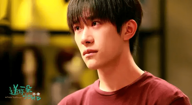 电影|2021上半年票房Top10,10部电影票房之和超183亿!