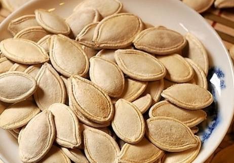 变化|每天一把“南瓜籽”,坚持下去,可能3个“变化”会“悄悄”报到