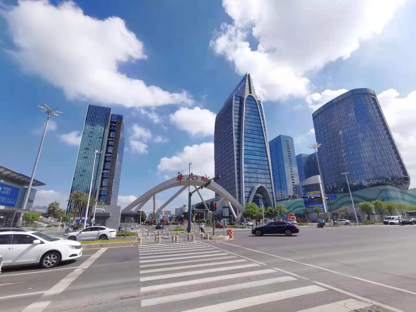 平湖恒路e时代物业招商简介