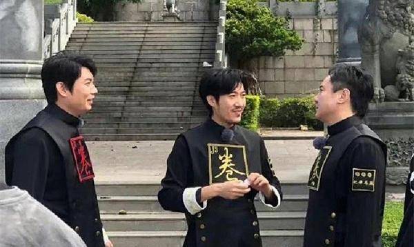 亮点|“开心麻花”团综来了！沈腾马丽罕见同框，杨超越手机壳成亮点