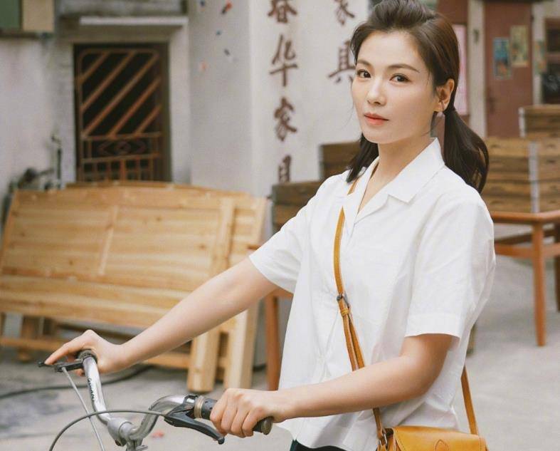 国产|收视第二，全网从丑拒到真香，国产“大女主”剧终于迈进了一大步