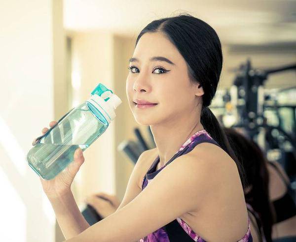 症状|糖尿病不是突然到来！起床时出现三种“异常”，尽快去医院检查