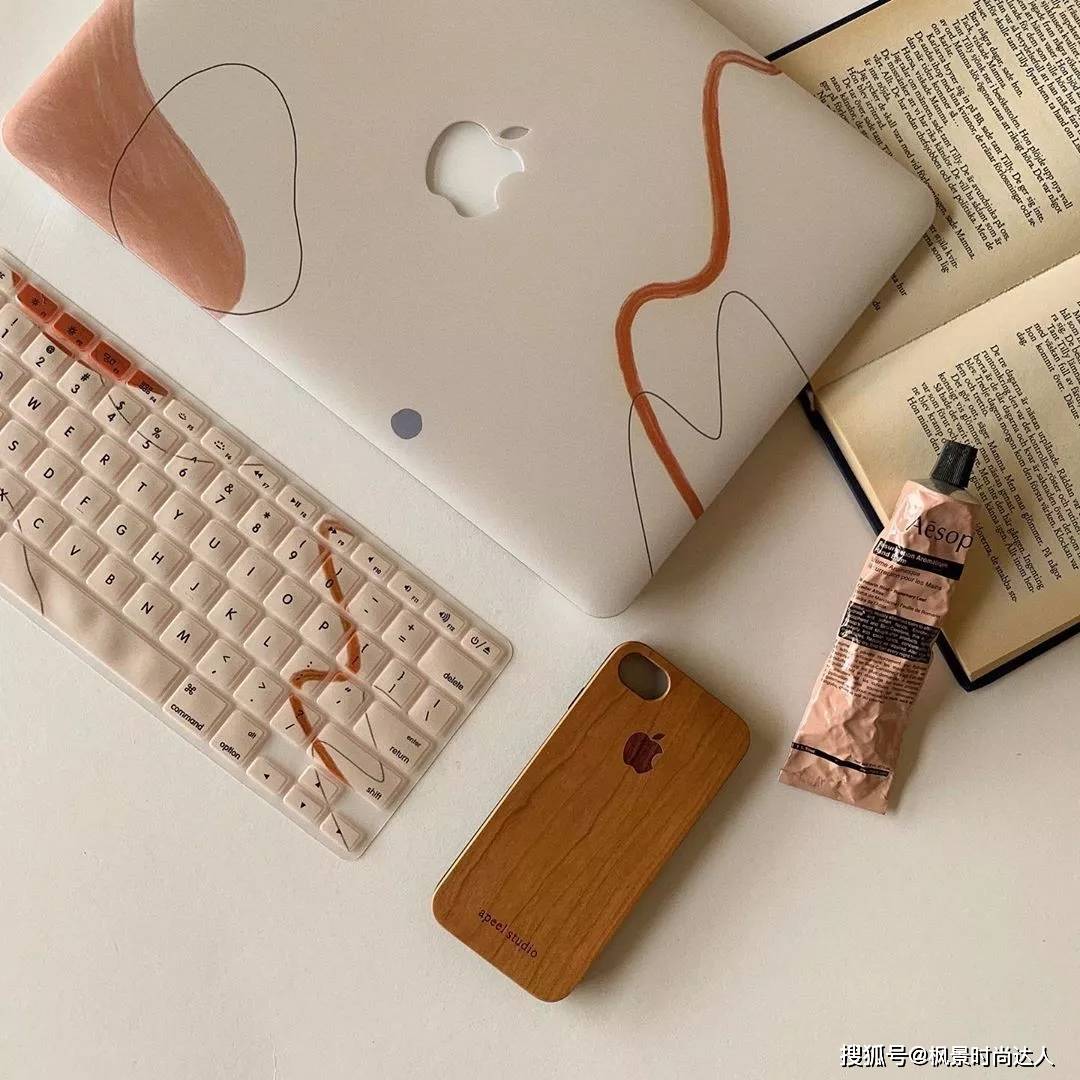 王道 奶茶色就是王道！穿上这个201最百搭配色，从头到脚怎么搭、怎么好看！