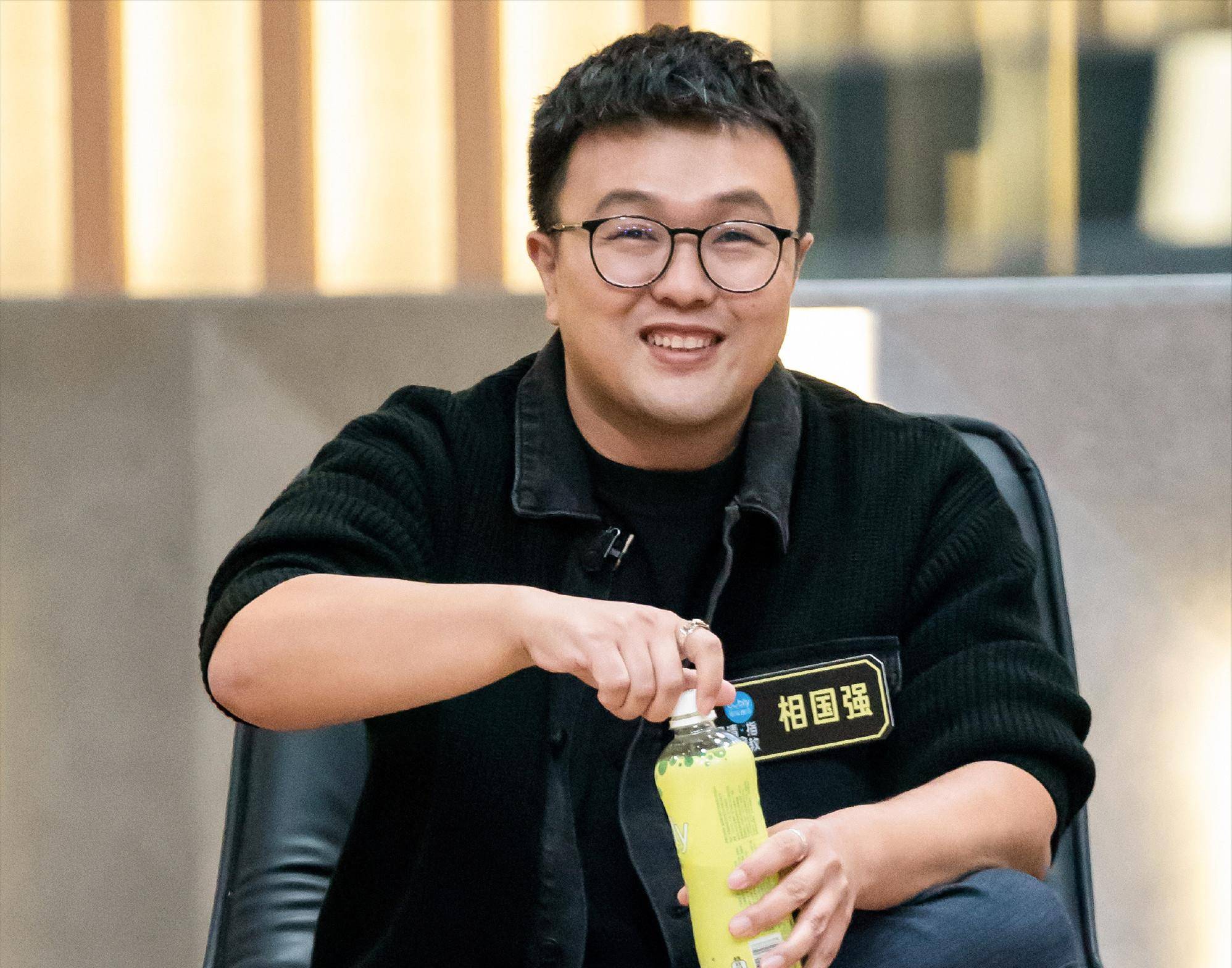 哪吒|真有人以为，16个烂片导演聚到一起拍综艺，国产电影就有希望了？