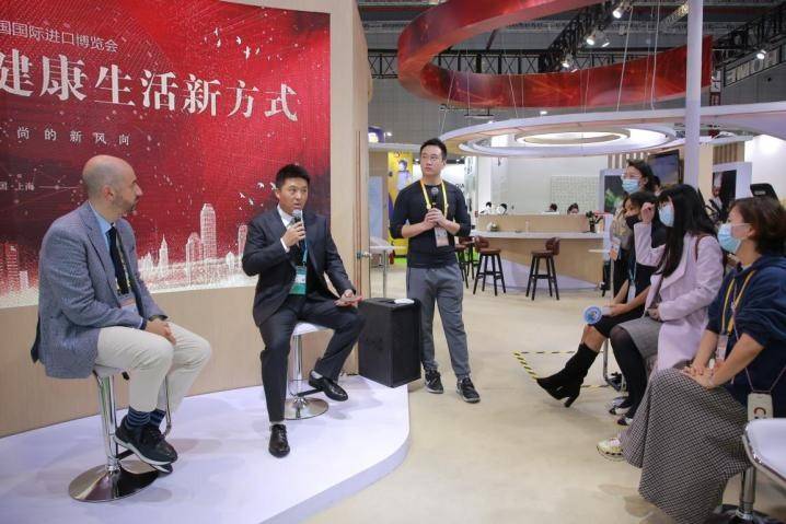 社区健身领导品牌爱健家受邀参加进博会，畅谈中国新社区健康生活方式 