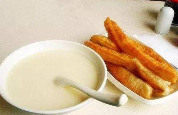 生煎包|5种早餐食物，连老外都凌晨起床去排队，你最喜欢哪一种？