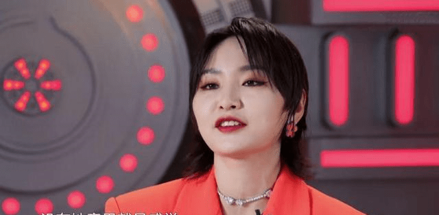 新歌|单依纯人缘这么好？周笔畅用她的歌比赛，戴佩妮邀请她组队