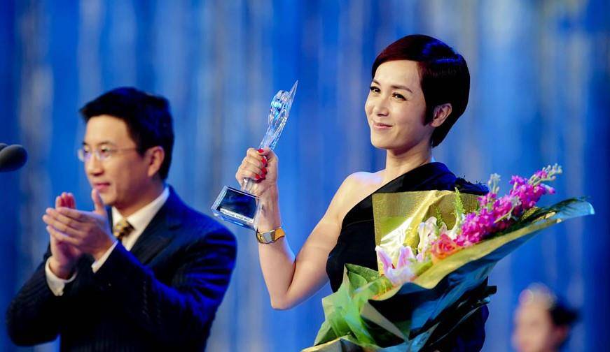 学长|张静初在剧组“勾引”顾长卫，转身就被删完戏份，蒋雯丽太狠了