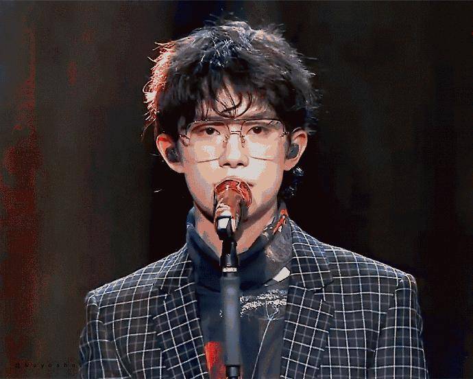 舞台|双11晚会“真唱”上热搜,千玺降调,张韶涵破音,张杰实力碾压