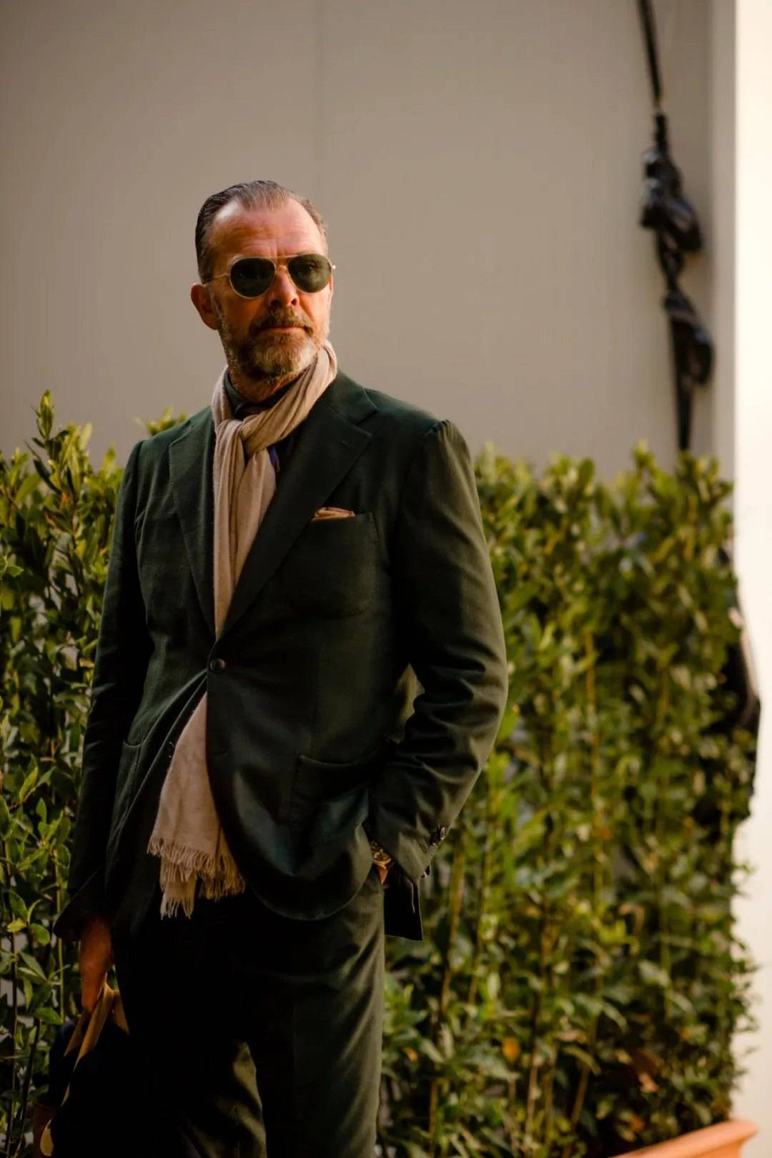 看了pittiuomo才知道全世界最有腔调的男人们秋冬都这么穿