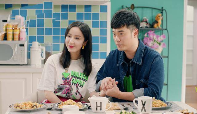 炊事班的故事|不对劲！10年前红极一时的“情景喜剧”，如今为何消失得无影无踪