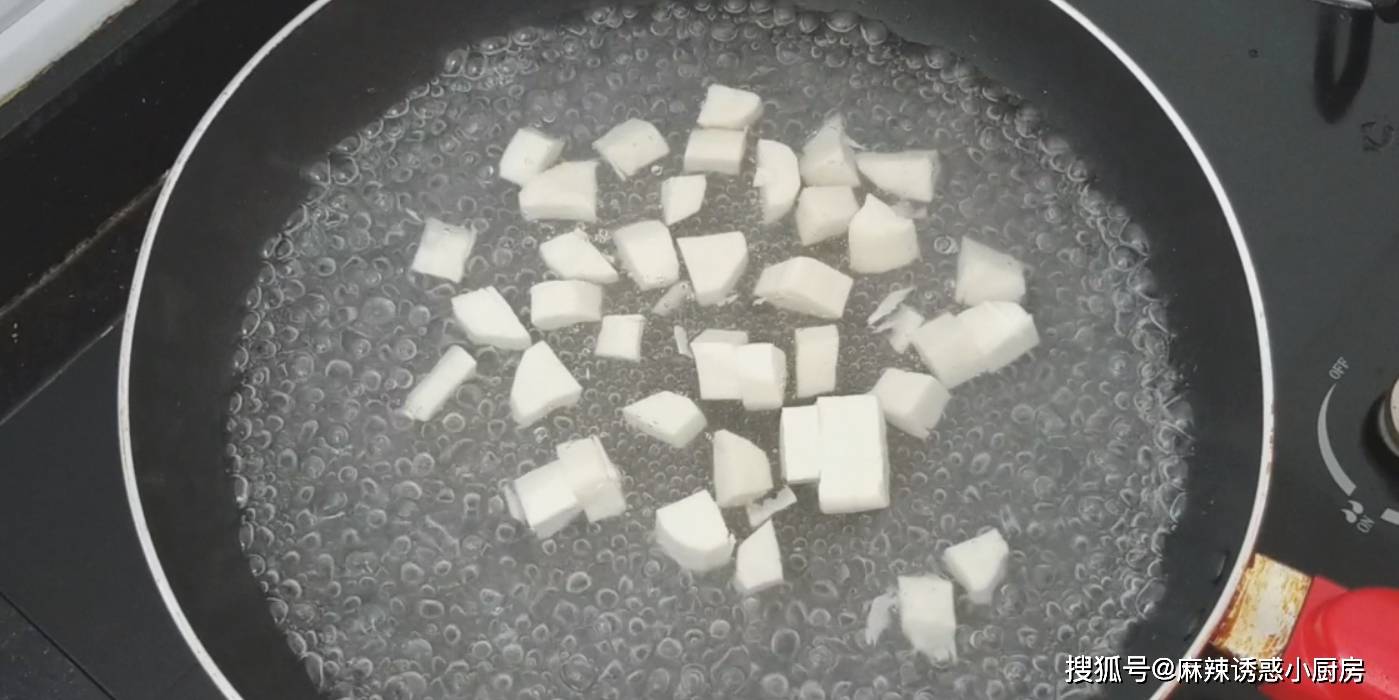 包子|早餐不吃油条包子了,准备一节山药,给孩子做营养早餐,好吃解馋