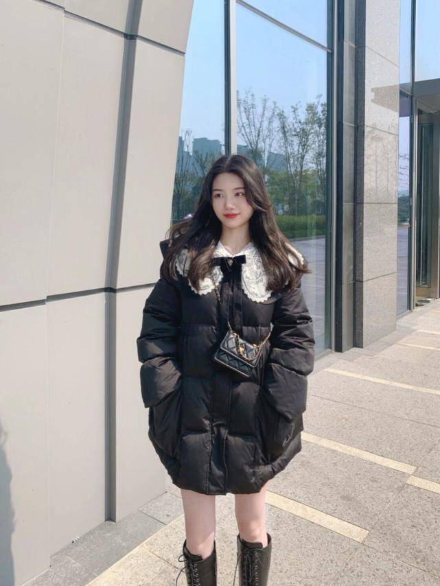 整体 降温没“羽绒服”真不行，少女们都爱这4个款，青春洋溢又保暖