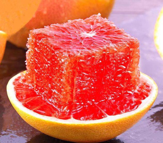 每年入秋之后,恰好是西柚成熟上市的季节!