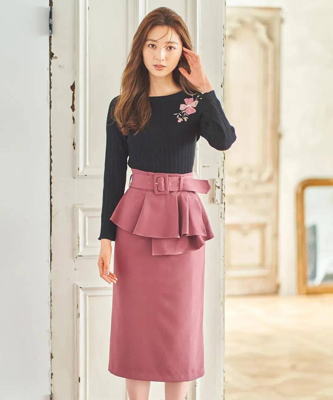 加点 40岁女人冬天不要随便穿！经典款加点时尚感，显高轻熟又优雅！