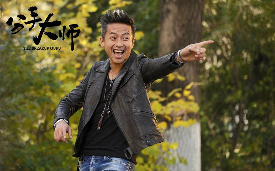 邓超|灾难打不垮的孝子邓超，为了帮父亲和大姐治病疯狂接戏赚钱