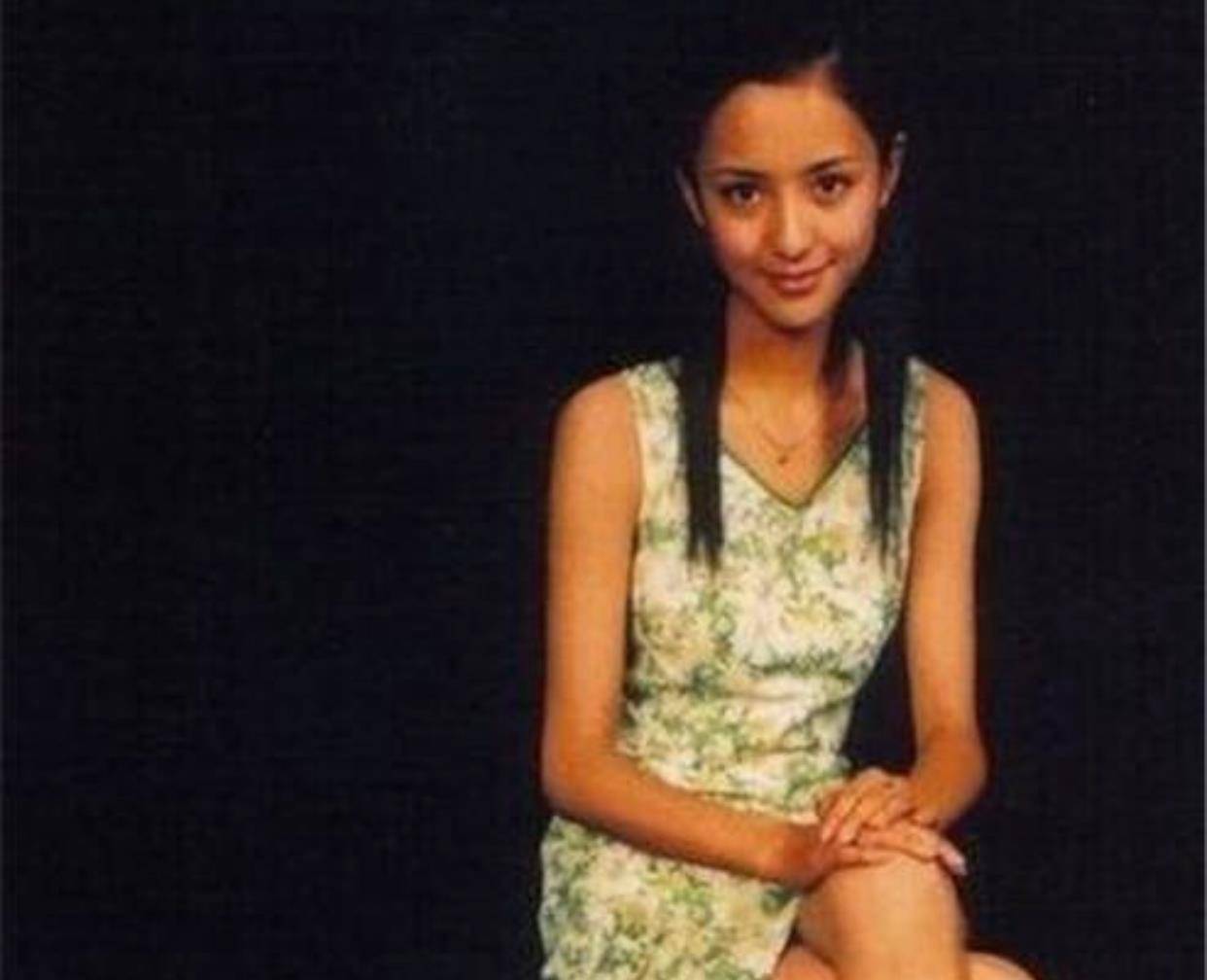 什么一脸苦相的佟丽娅,是从什么时候逆袭变美的?