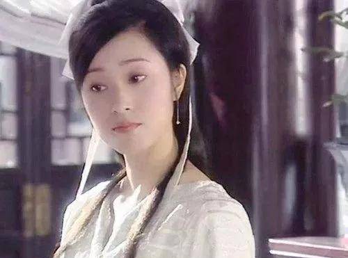 白甜|重温《水月洞天》，才发现，尹天雪才是世家大小姐人设天花板