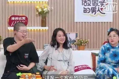 lucky包贝尔5岁女儿成“化妆师”惹众议：这对爸妈太会养娃了