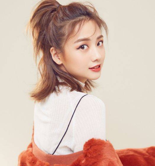 16岁那年 我被父母当提款机用 出道后 我被公司强