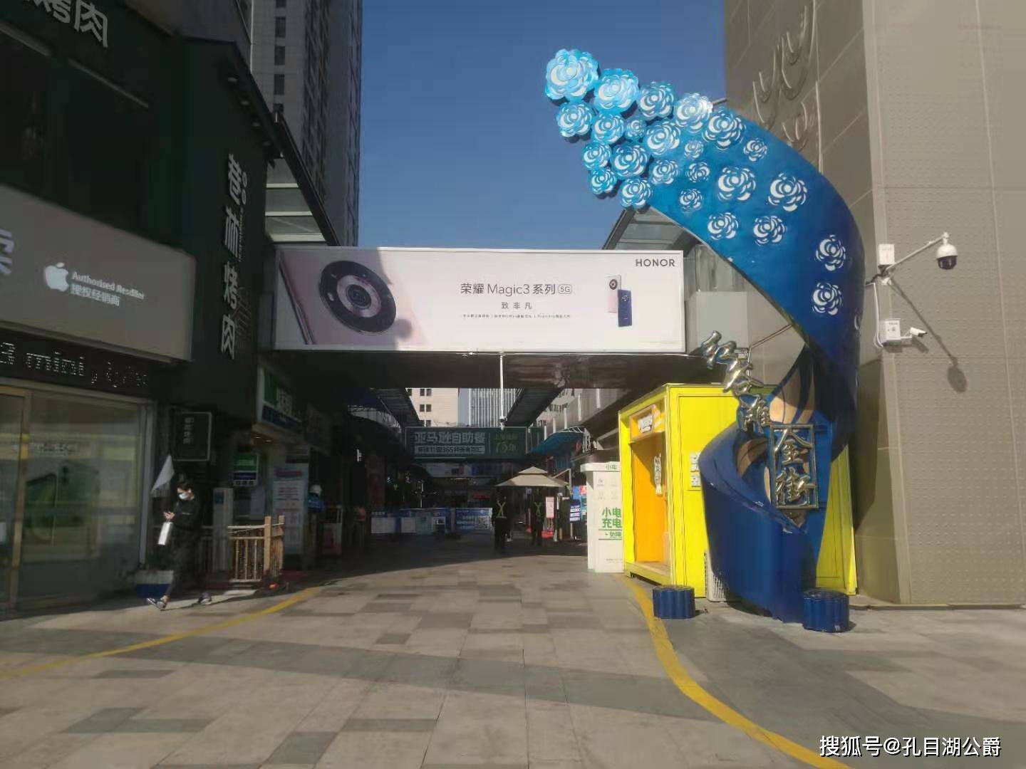 南昌魅力街区红谷滩金街的钟鸣鼎食