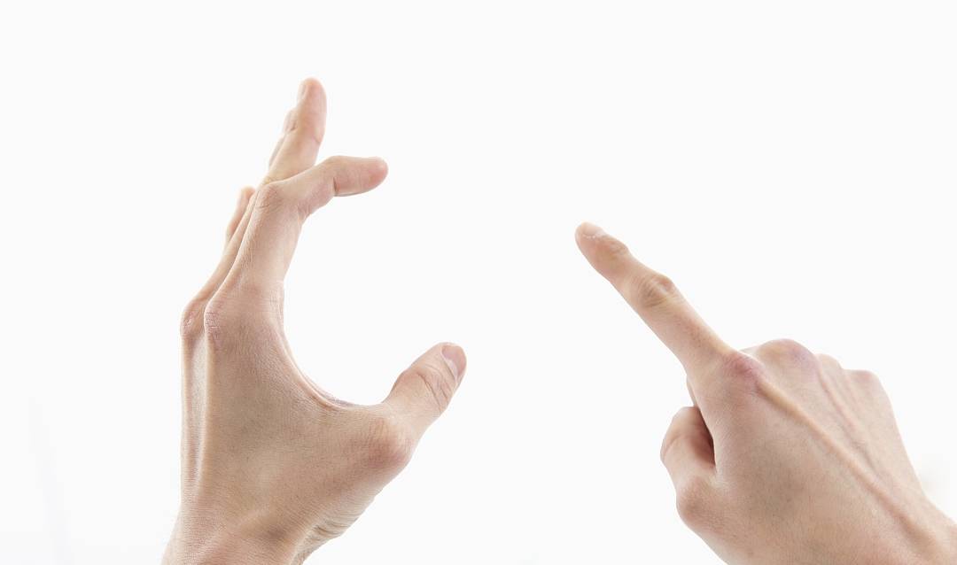 进行|手上若有这3个“标记”的人，恭喜，肝还算健康，不妨自测一下