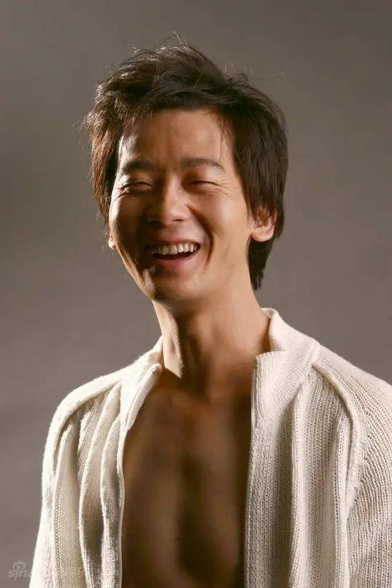 因为|16年前,那个在《宝莲灯》演哮天犬的演员,现在怎么了?