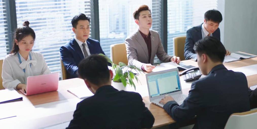 生活|46岁刘恺威再演霸总，新剧女主角，比120斤的颖儿更“灾难”