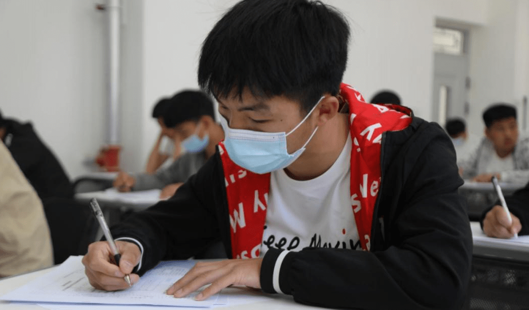 什么叫单招大专 c4f4ecc4abe244b8b41f798bd9696d1a.png