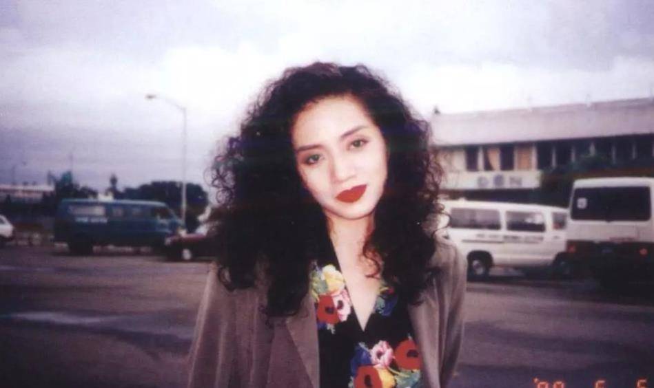 电影|电影《梅艳芳》，爱情线贯穿其中，两段感情交代清楚了