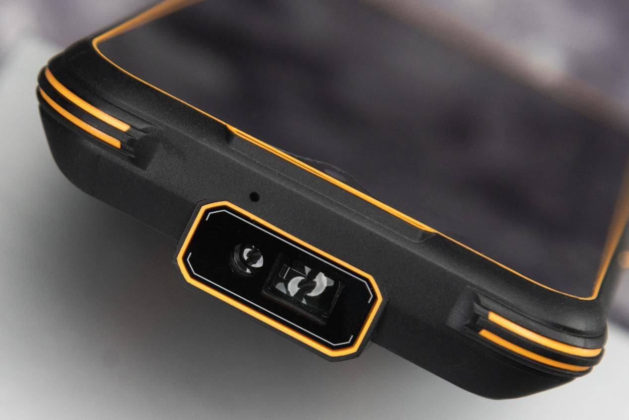 随手热成像和激光测距 更适合户外探索的手机 AGM Glory G1 Pro评测