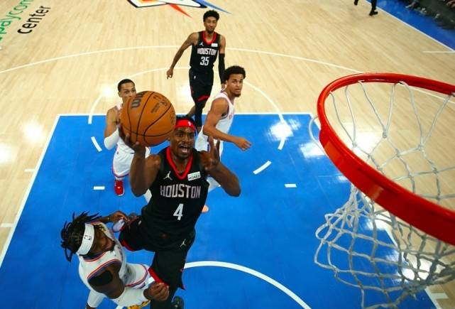 比赛|NBA-变阵未奏效！火箭又被打懵，榜眼8分无球权，豪斯5中0拖后腿