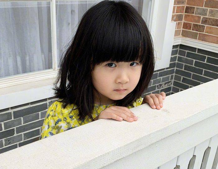 原创有种不公平遗传叫张亮家儿子11岁成小男神妹妹长成这样