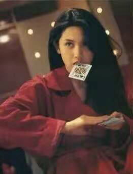 因为|邱淑贞和30亿富豪结婚那天,有人致电富豪:你的老婆,当过王晶的三儿