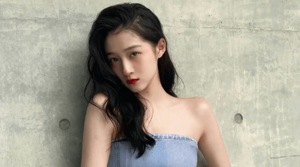 潜力|关晓彤避嫌不敢和华晨宇牵手，镜头外的互动却被当场被抓包？