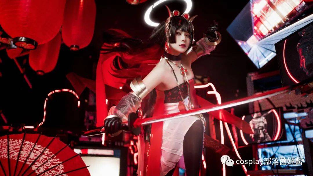 cos露西亚鸦羽朱云流霭cos正片百合欧皇子