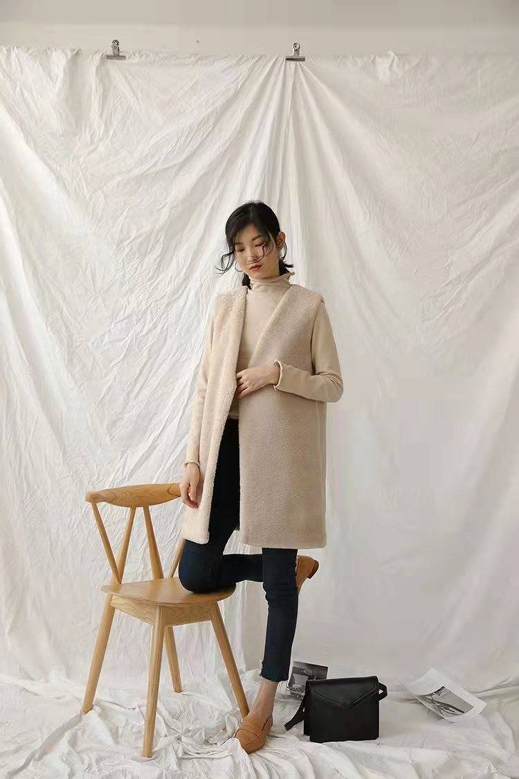 马甲 秋冬时髦又新颖马甲保暖穿搭LOOK，风格百变告别路人感，美得高级