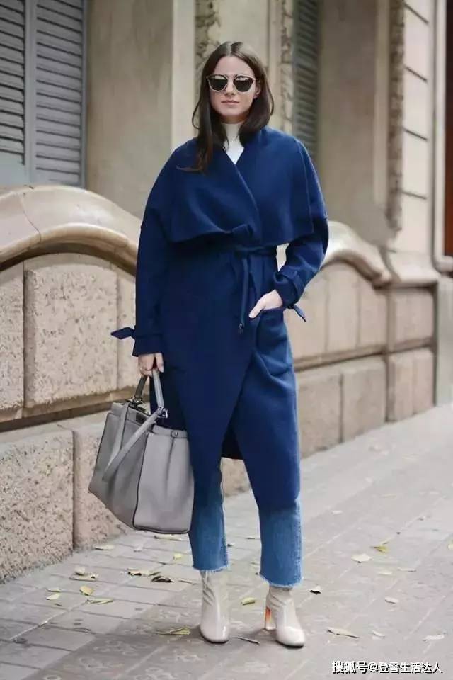 身材 建议牛仔裤不要老搭小白鞋，这3双鞋子更适合，舒适又洋气