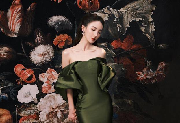 盛典 国剧盛典生图下的女星：关晓彤臃肿似发福，谭松韵30岁依旧少女