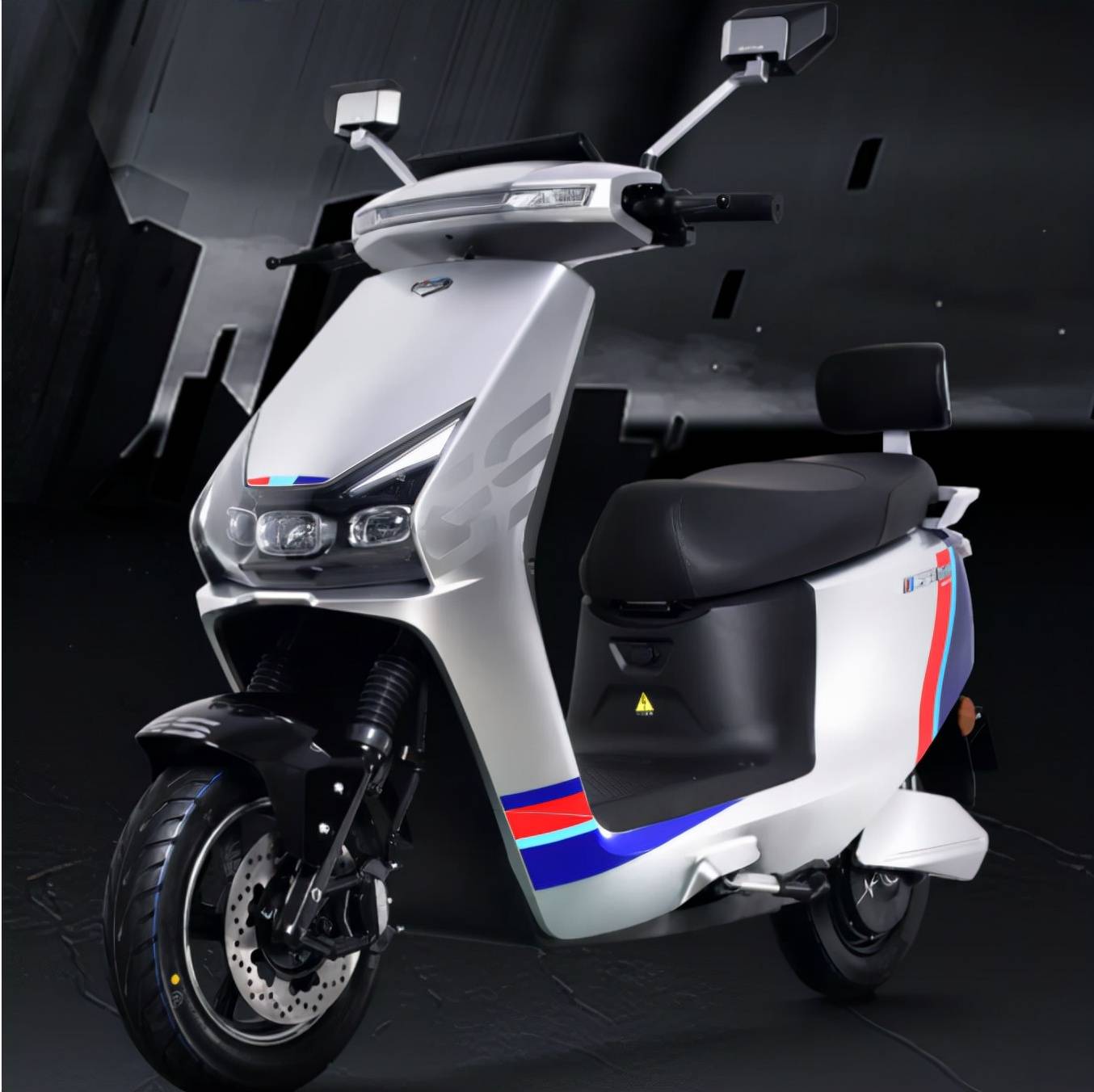 怎么样看电动车电机的型号 4739d7a1b124426a8c3de3339a87c796.jpeg