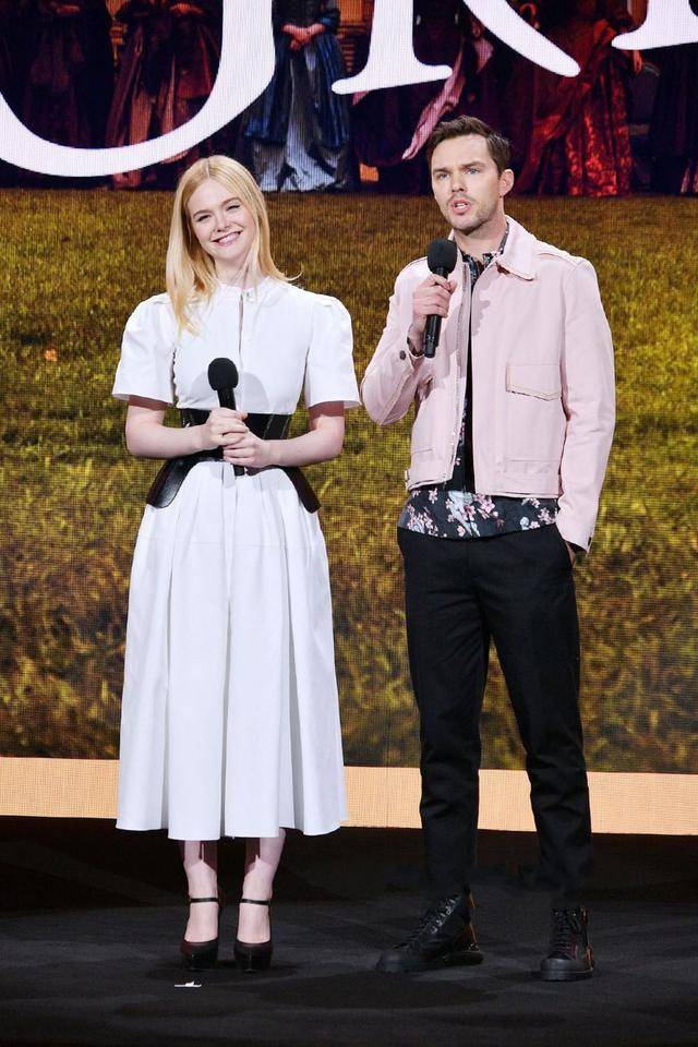 下半身 “梨型身材”怎么穿显瘦？学这4个遮肉法，堪称“削肉神器”