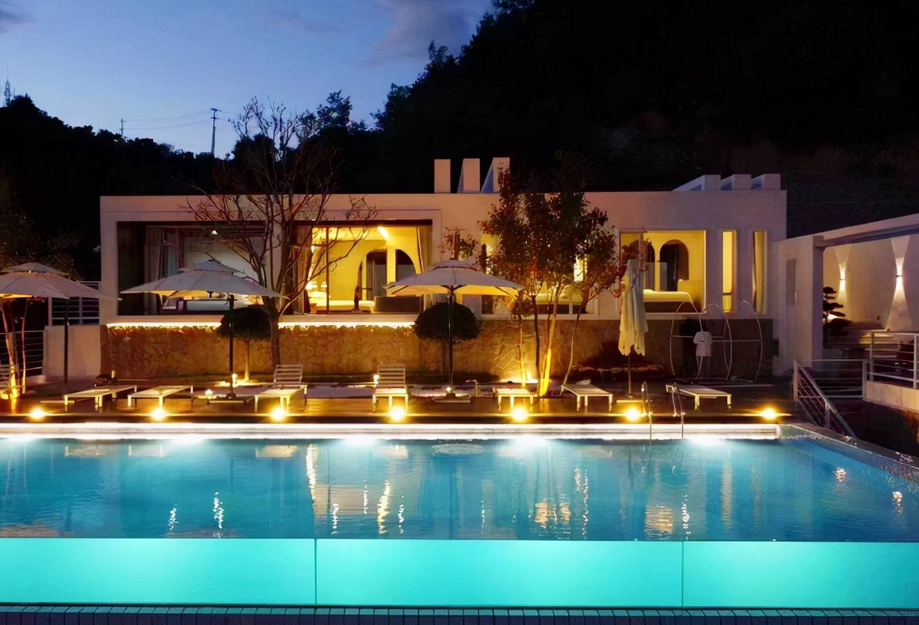 天津蓟县盘山盘溪格调精品高端民宿无边泳池堪比小马尔代夫