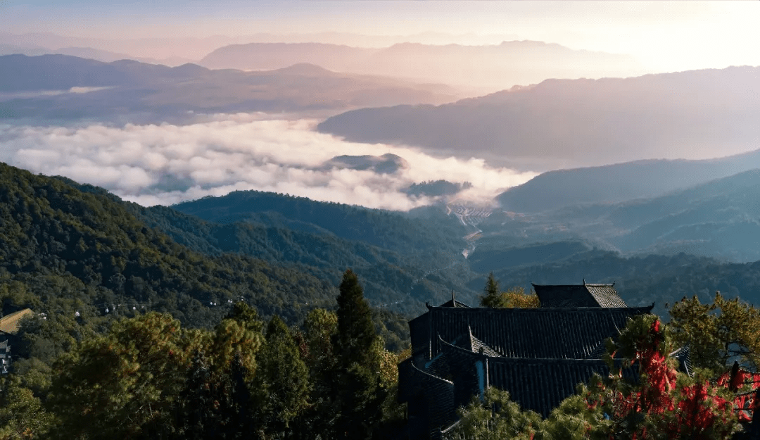 火山|看火山、泡温泉、赏银杏……在腾冲遇见云南醉美的冬天